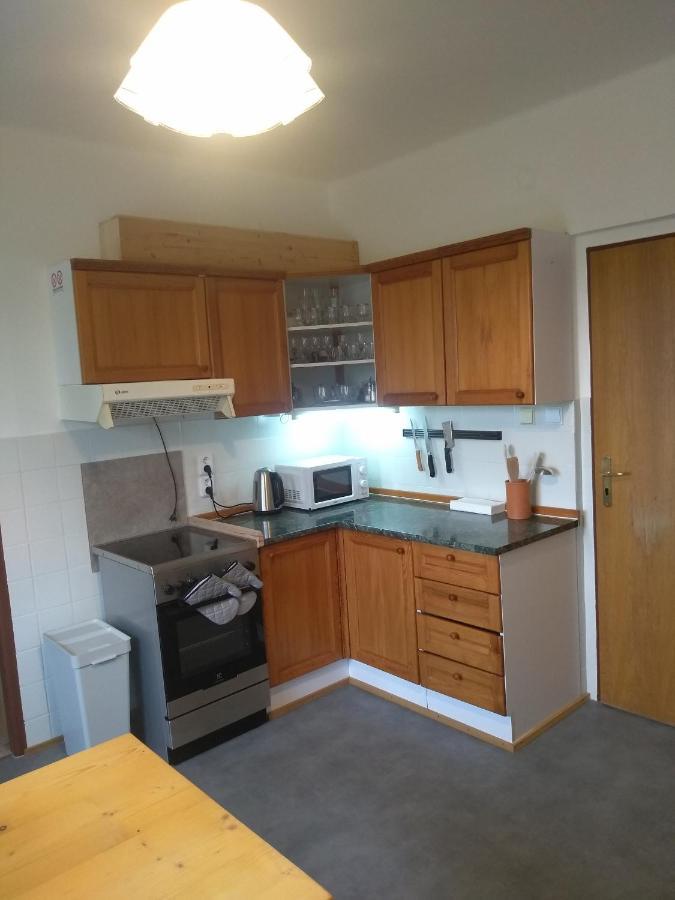 Hrncirna Apartment Knezeves  ภายนอก รูปภาพ
